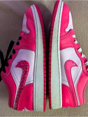 Valentine Addition Air Jordan 1s